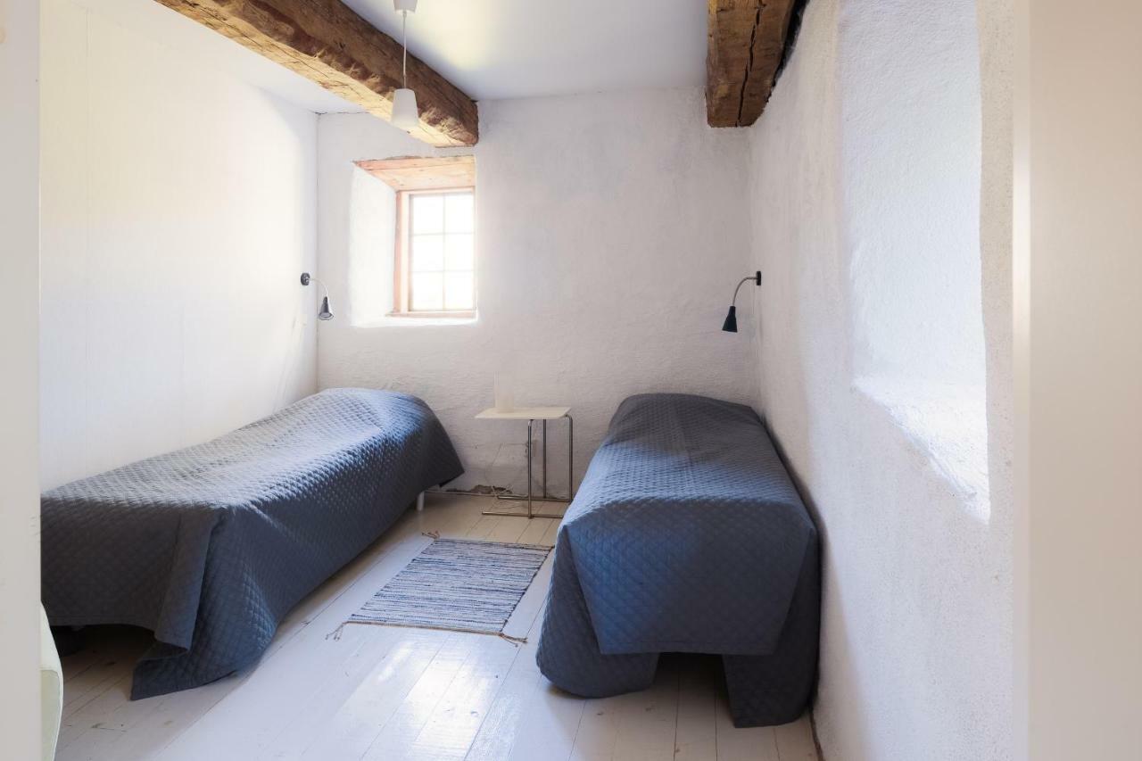 Liste Gard Hostel Ganthem Exterior photo
